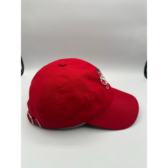 Adidas South Dakota Coyotes Baseball Cap Red OSFM Adjustable - Picture 4 of 9